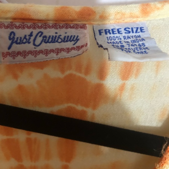 Bundle 3! Boho tops shirts - Picture 8 of 10